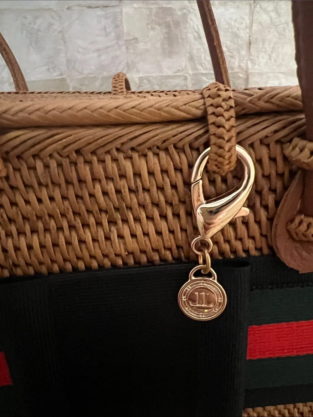 Lisi Lerch ❤️Custom Wicker Bow Bag - Picture 5 of 6